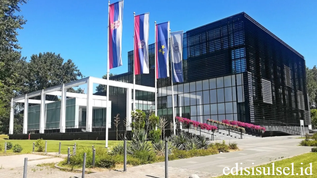 University of Novi Sad: Pusat Pendidikan dan Penelitian Modern